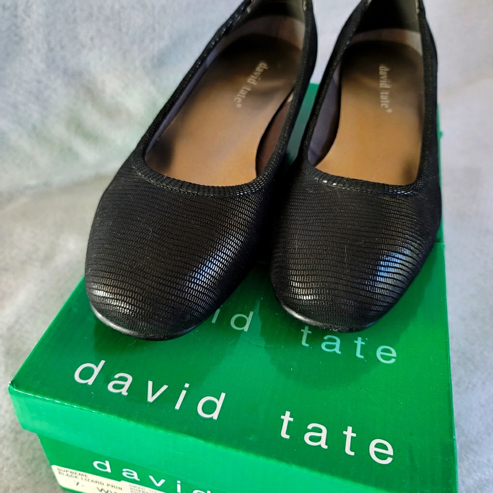 WW Wide Pumps Lizard Print